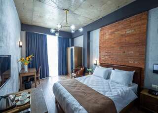 Отель TM Apart Hotel Тбилиси Стандартный двухместный номер с 1 кроватью-1
