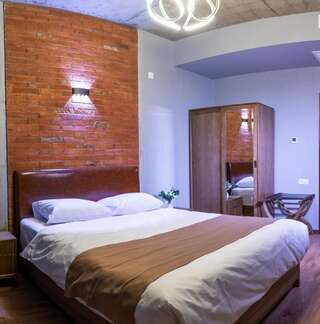 Отель TM Apart Hotel Тбилиси Стандартный двухместный номер с 1 кроватью-10